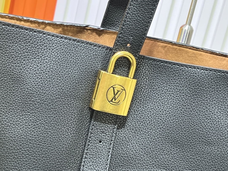 LV Shopping Bags